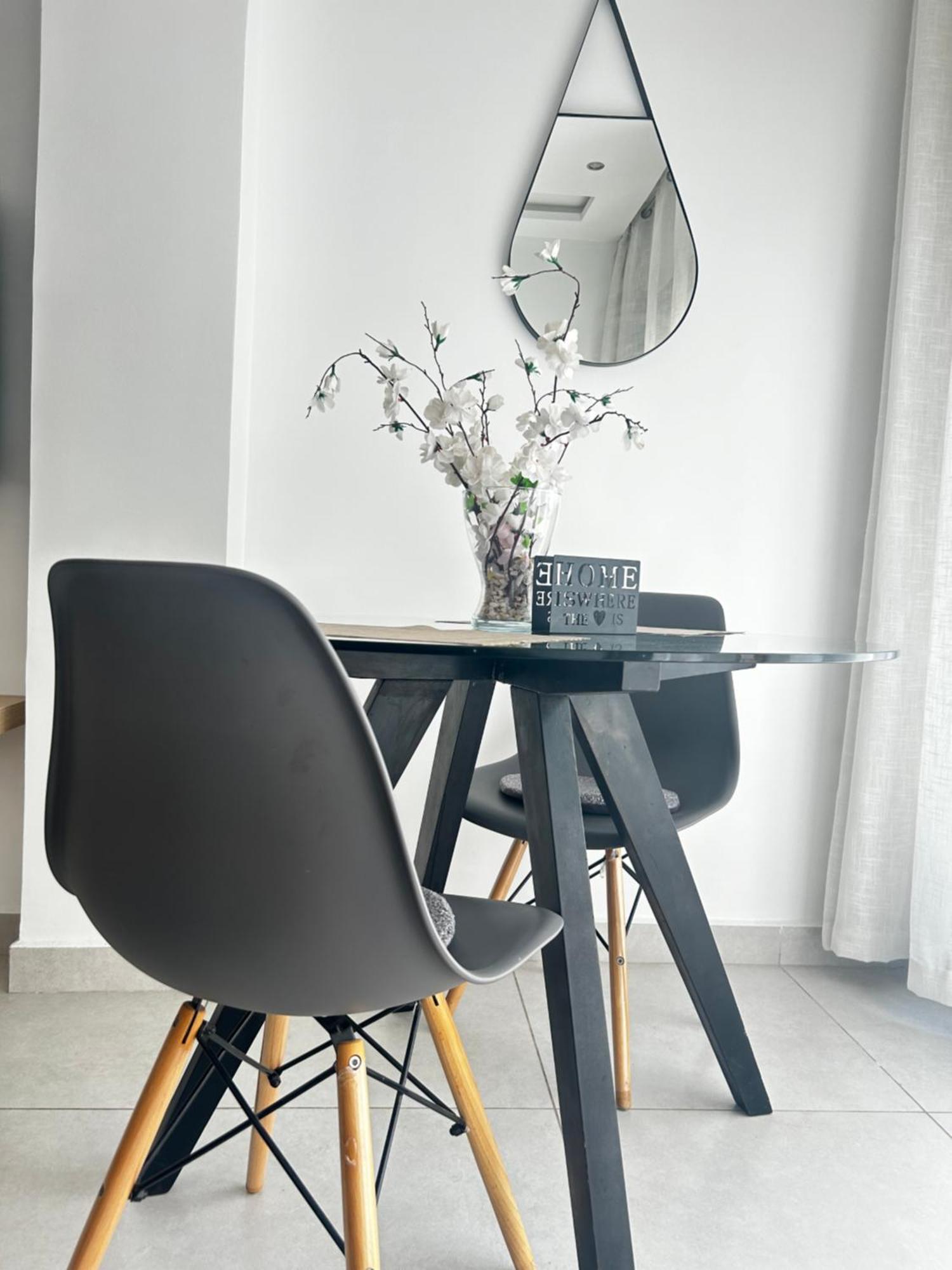 Appartement De Charme Terrasse Parking คาซาบลังกา ภายนอก รูปภาพ